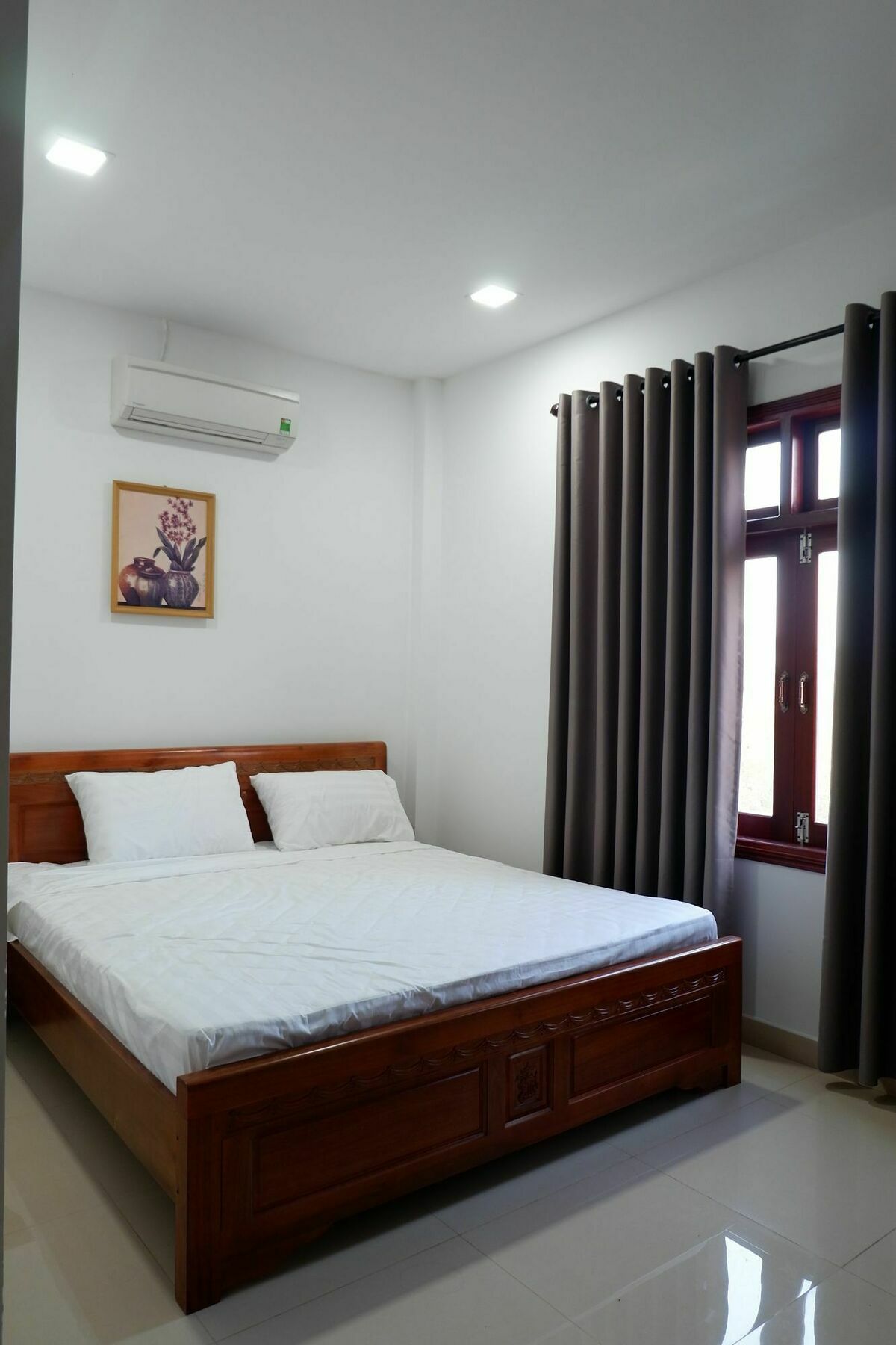 White Lion House