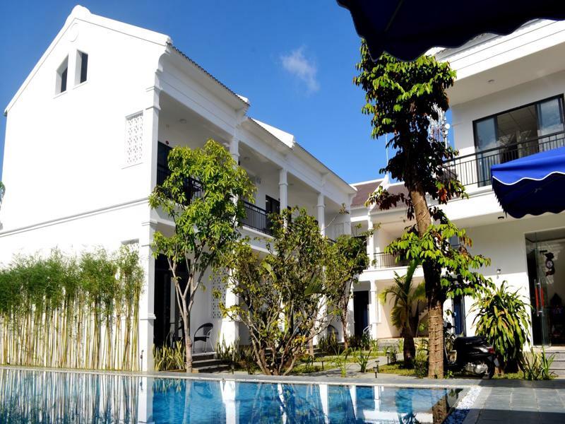 Tran Family Boutique 3*