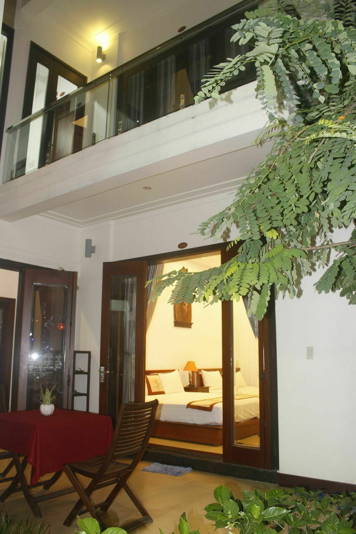 Trust 2* Hoi An