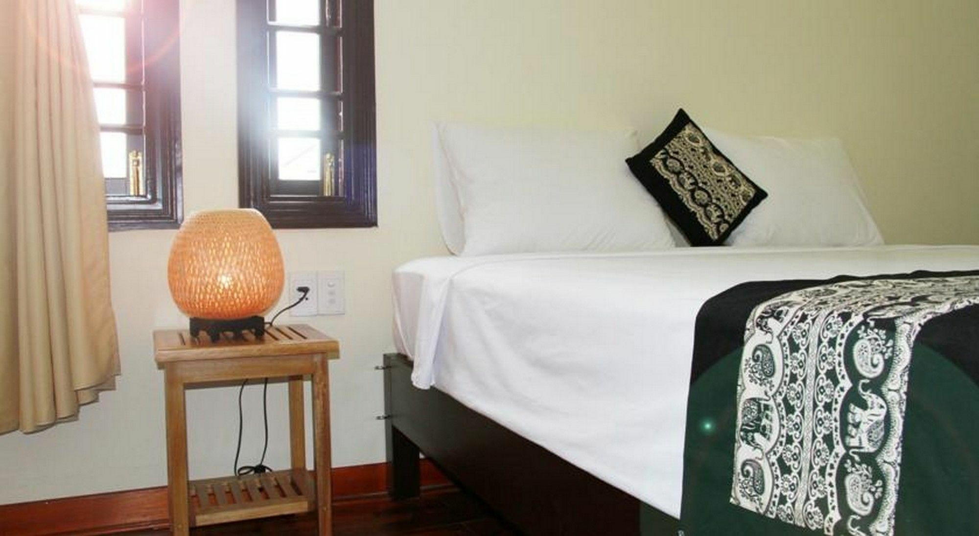 Homestay Leaf