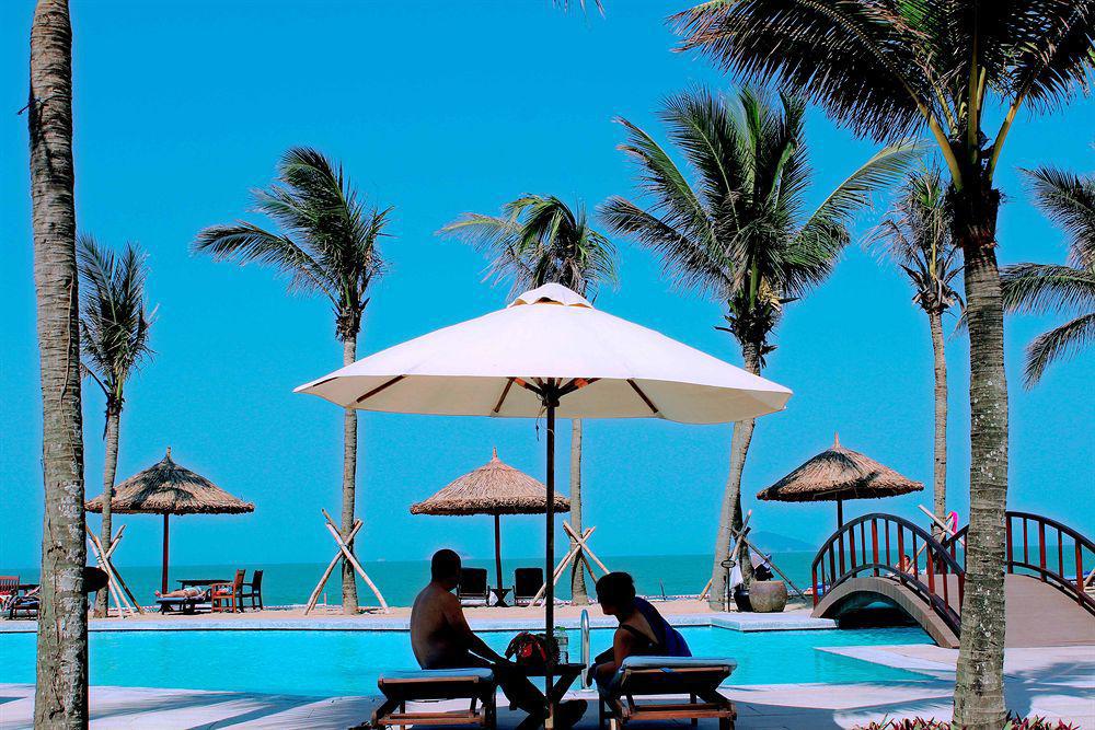 Golden And Resort