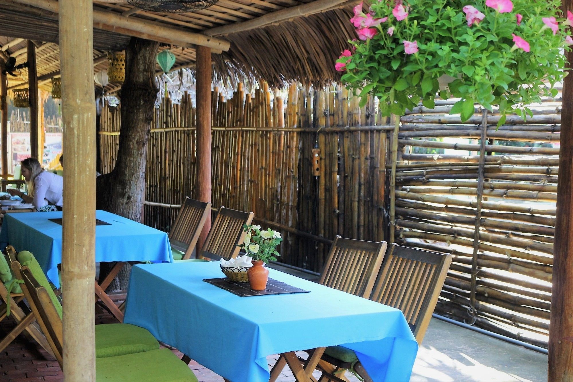 Under The Coconut Tree Hotel 3*