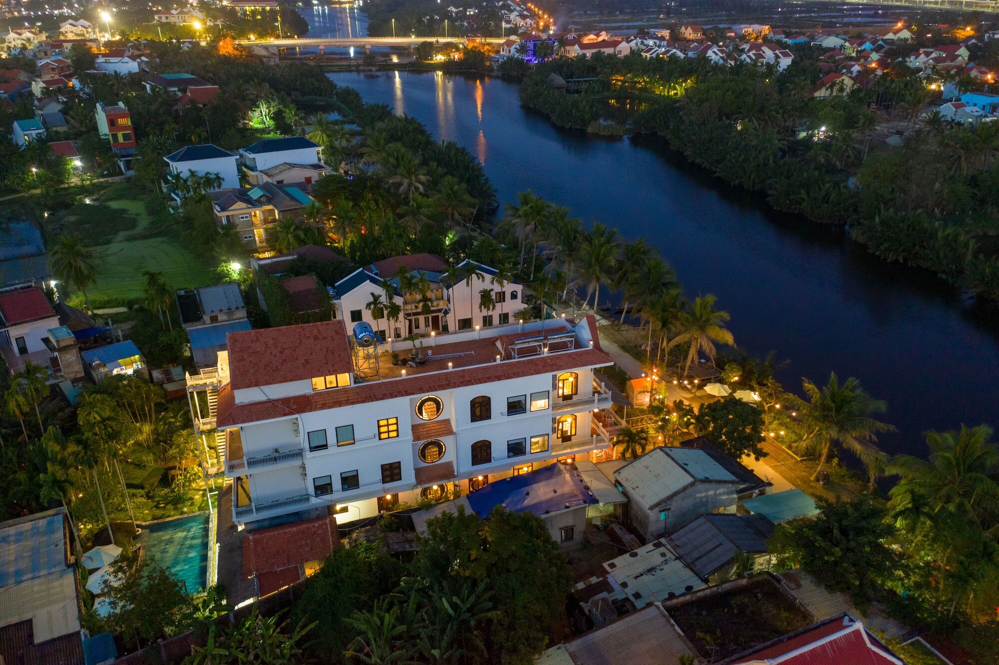 M2luxe Nipa Riverside Hoian Hotel 3*