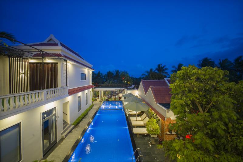 River Waves Hotel Hoi An