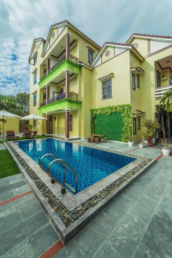 A Bong Villa
