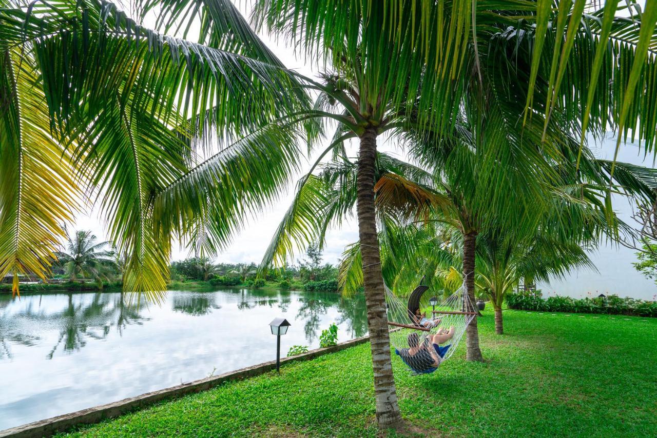 Water Coconut Boutique