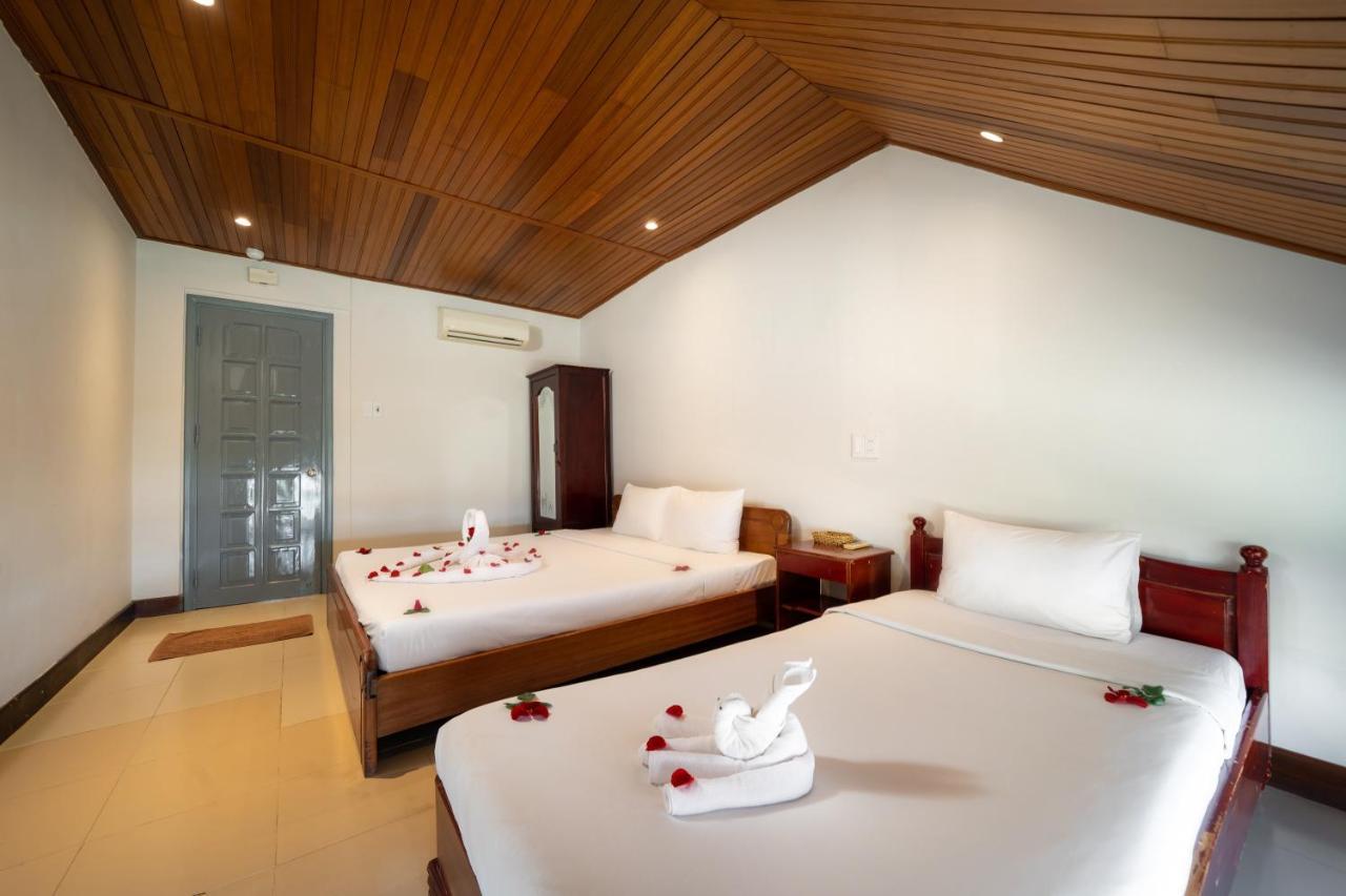 Bed Station Hostel&pool Bar  Former Sunflower Nhà trọ Hội An
