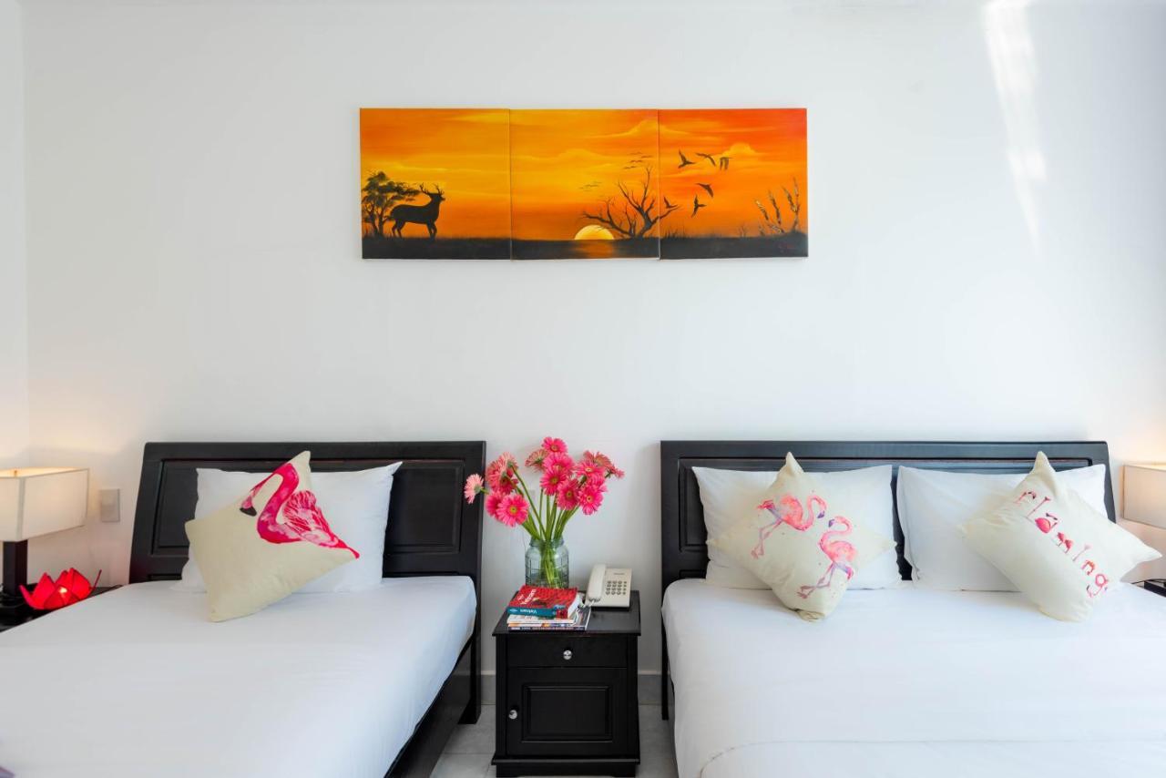 Flamingo - Big With Balcony - Close To Old Town 200m & Temple Bridge - Large Outside Pool For Sun Bathing Villa *