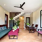 Pink Beach Homestay