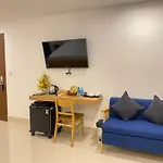 White House Central Villa