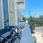 Golden Bell Backpacker Hotel & Pool Bar