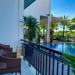 Riverside White House Hotel