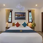 Louis Villa Hoi An