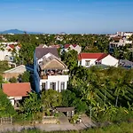 The Bau Bi Retreat