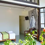 Halo Homestay