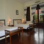 Orchids Homestay