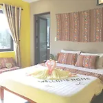 Longan Homestay