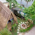 Sunset Garden Villa Riverside