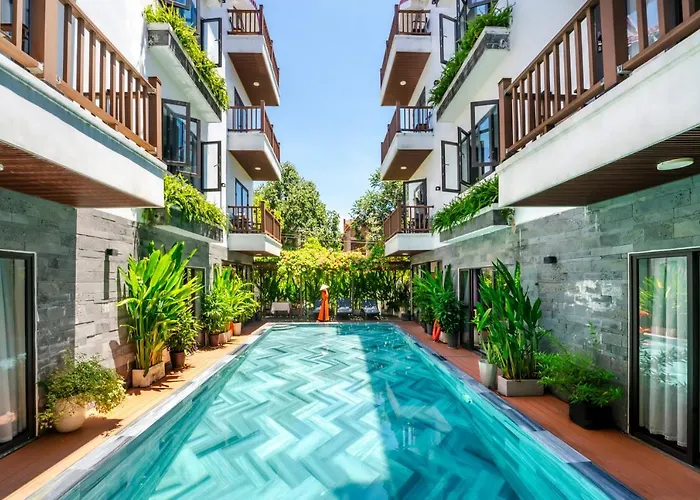 December Town Hoi An Villa