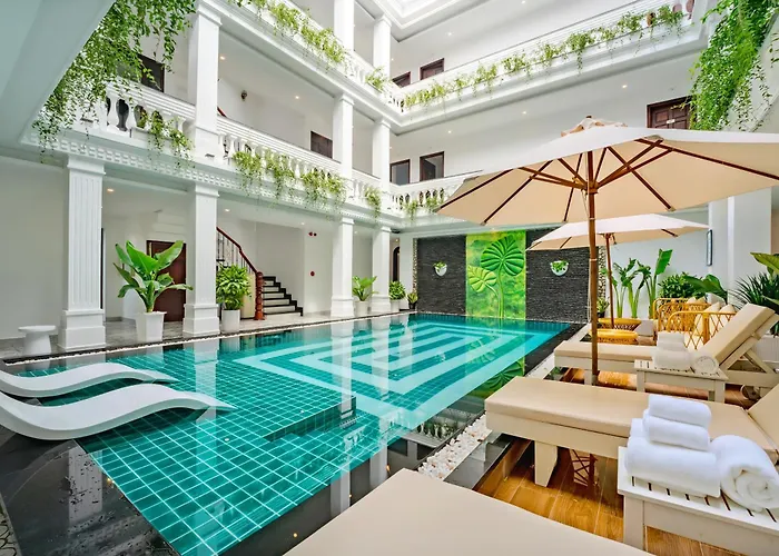 Ha Royal Boutique Hotel & Spa