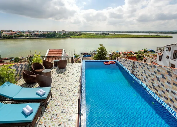 Rockmouse Centre River Villa Hoi An
