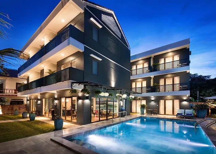 The Blue Alcove Hotel