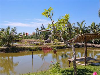Villa Pomelo Garden Boutique