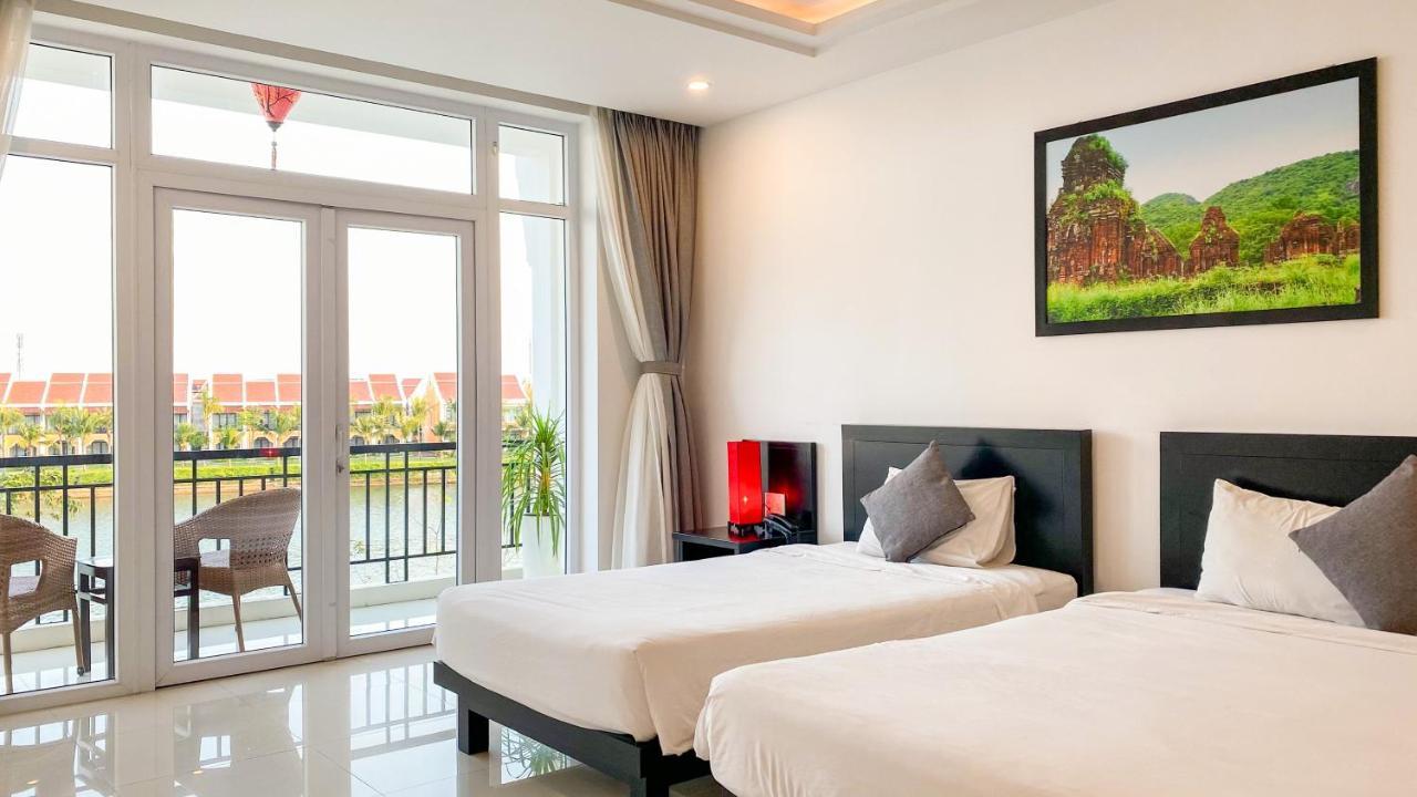 Hotel Riverside White House Hoi An