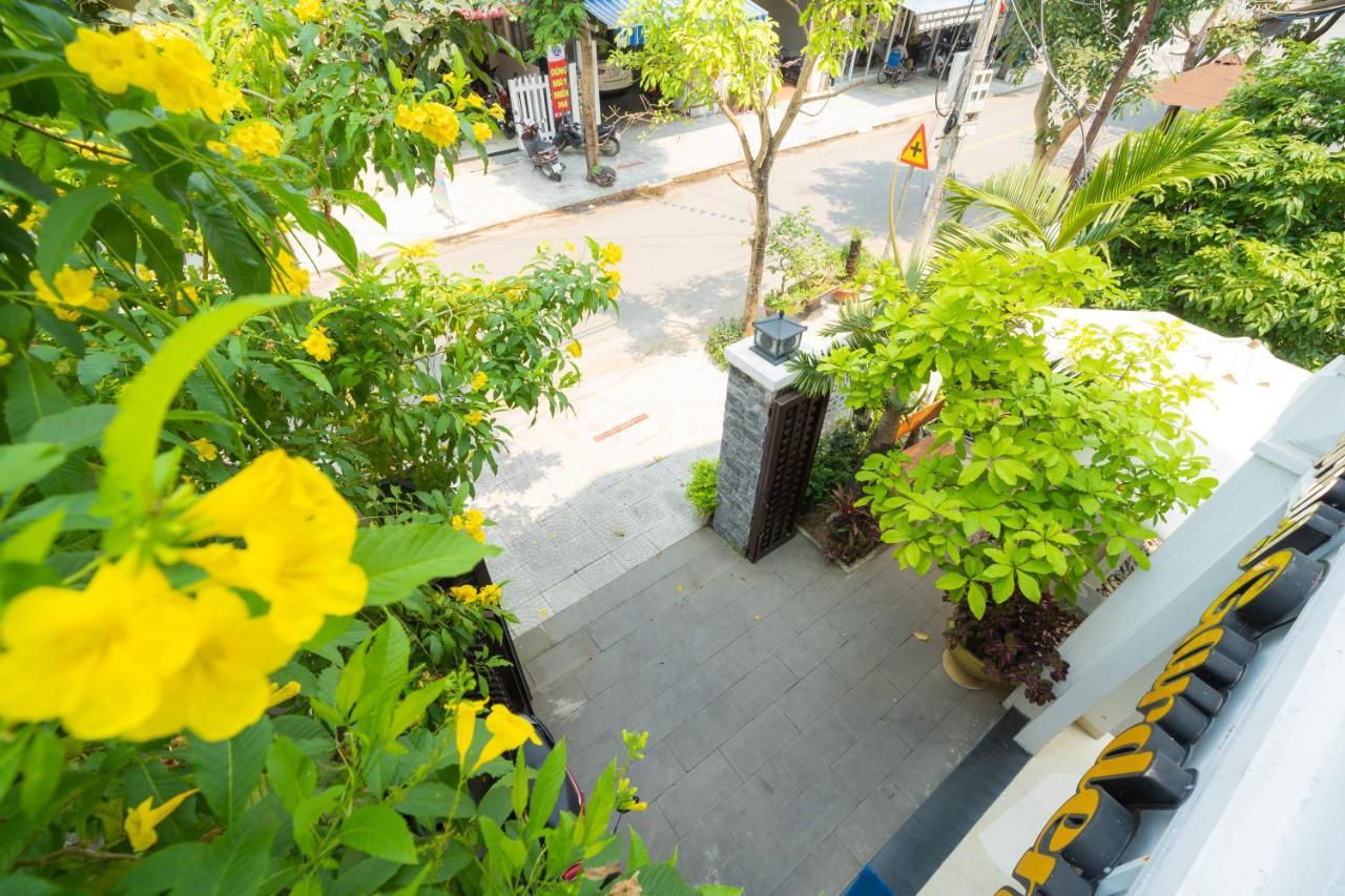 Spring Garden * Hoi An
