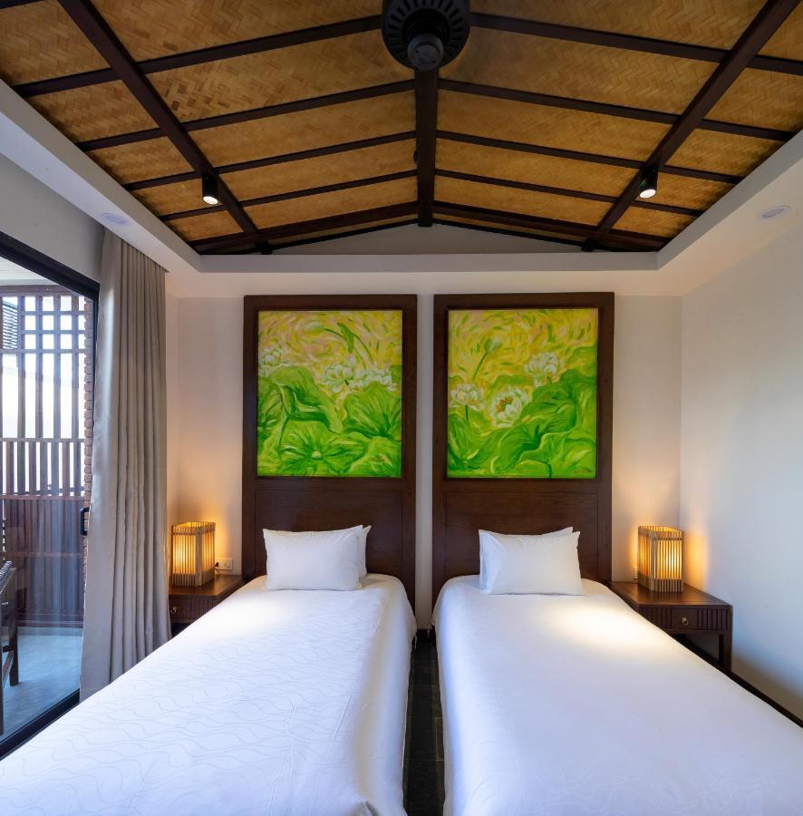 Nghe Prana And Hoi An