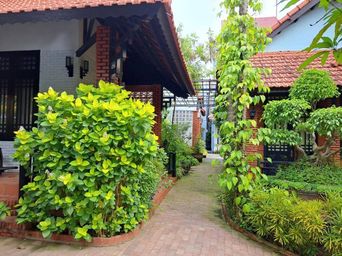 Betel Garden