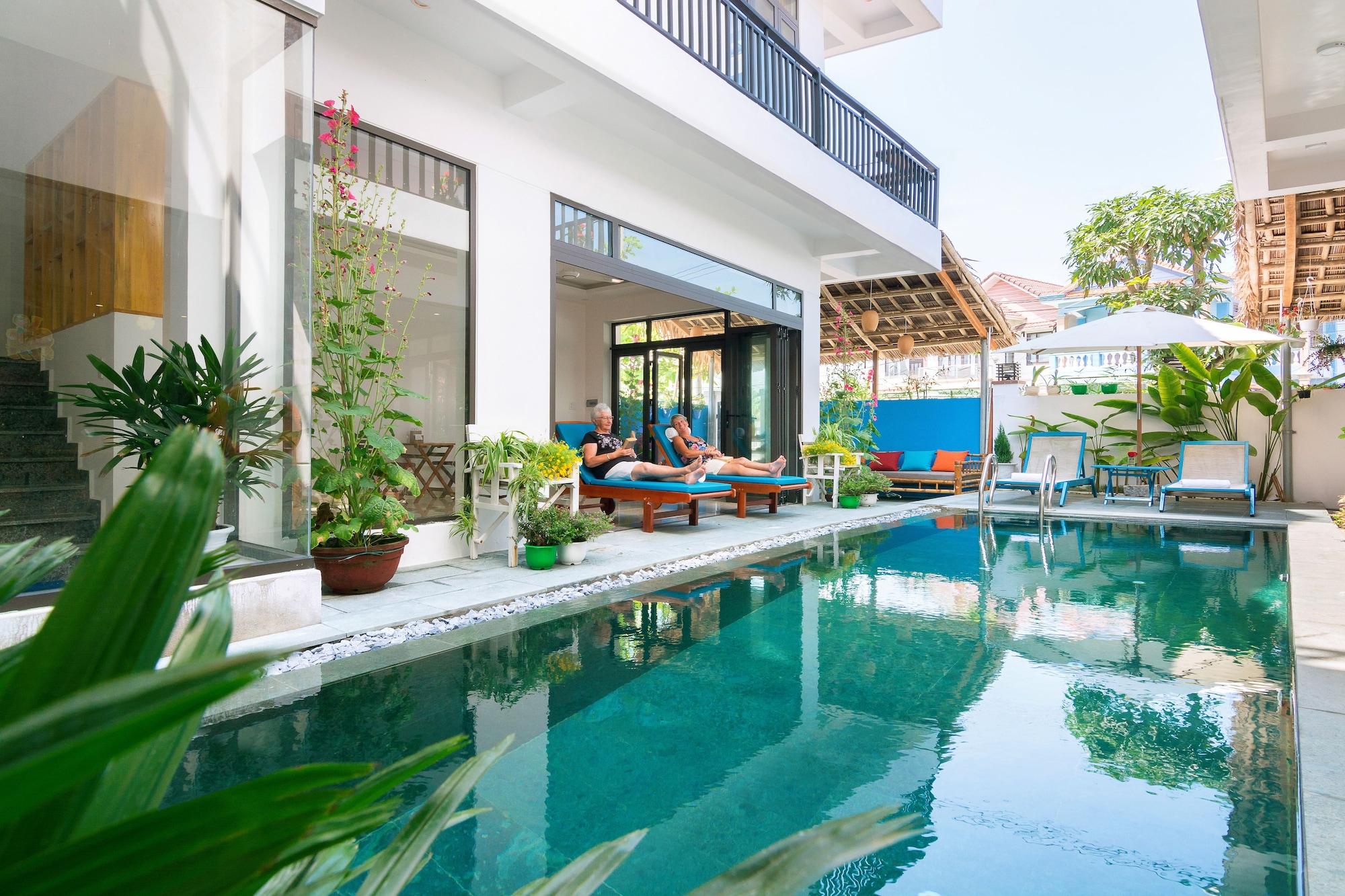An Bang Dolphin Homestay *
