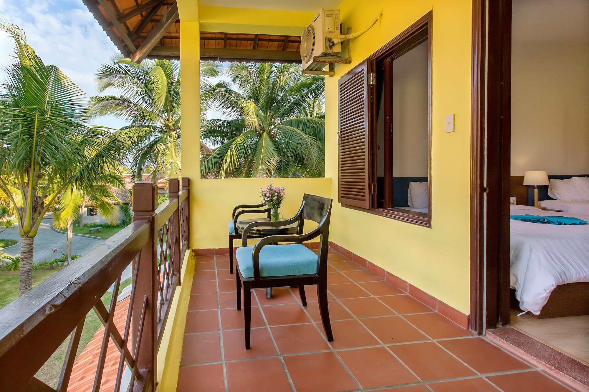 Tropical Resort 4*