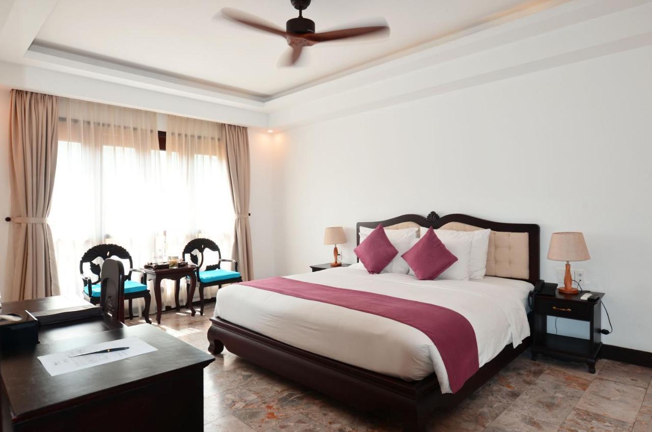 Hoian Hotel 3*