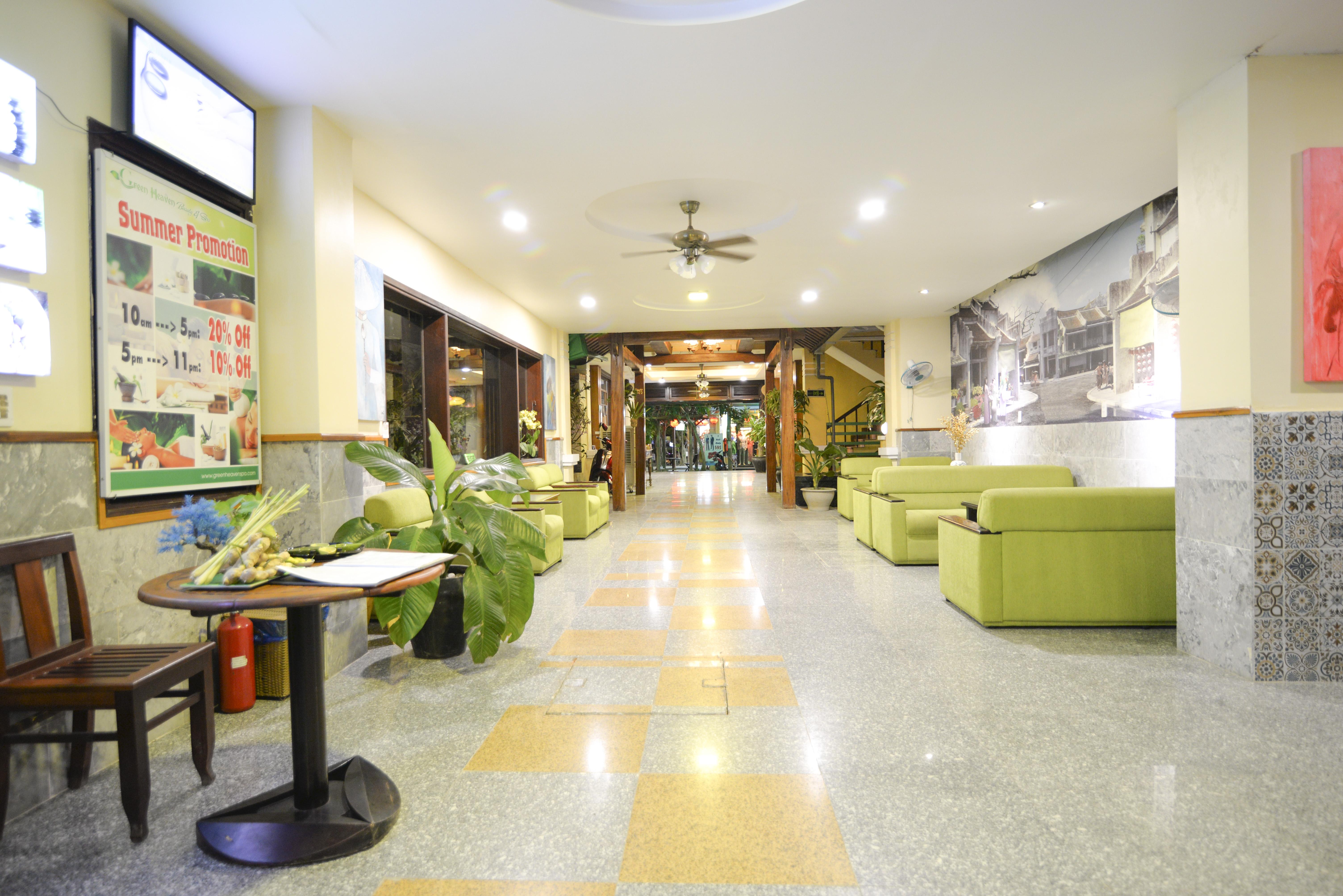 Khách sạn Heaven And 4*