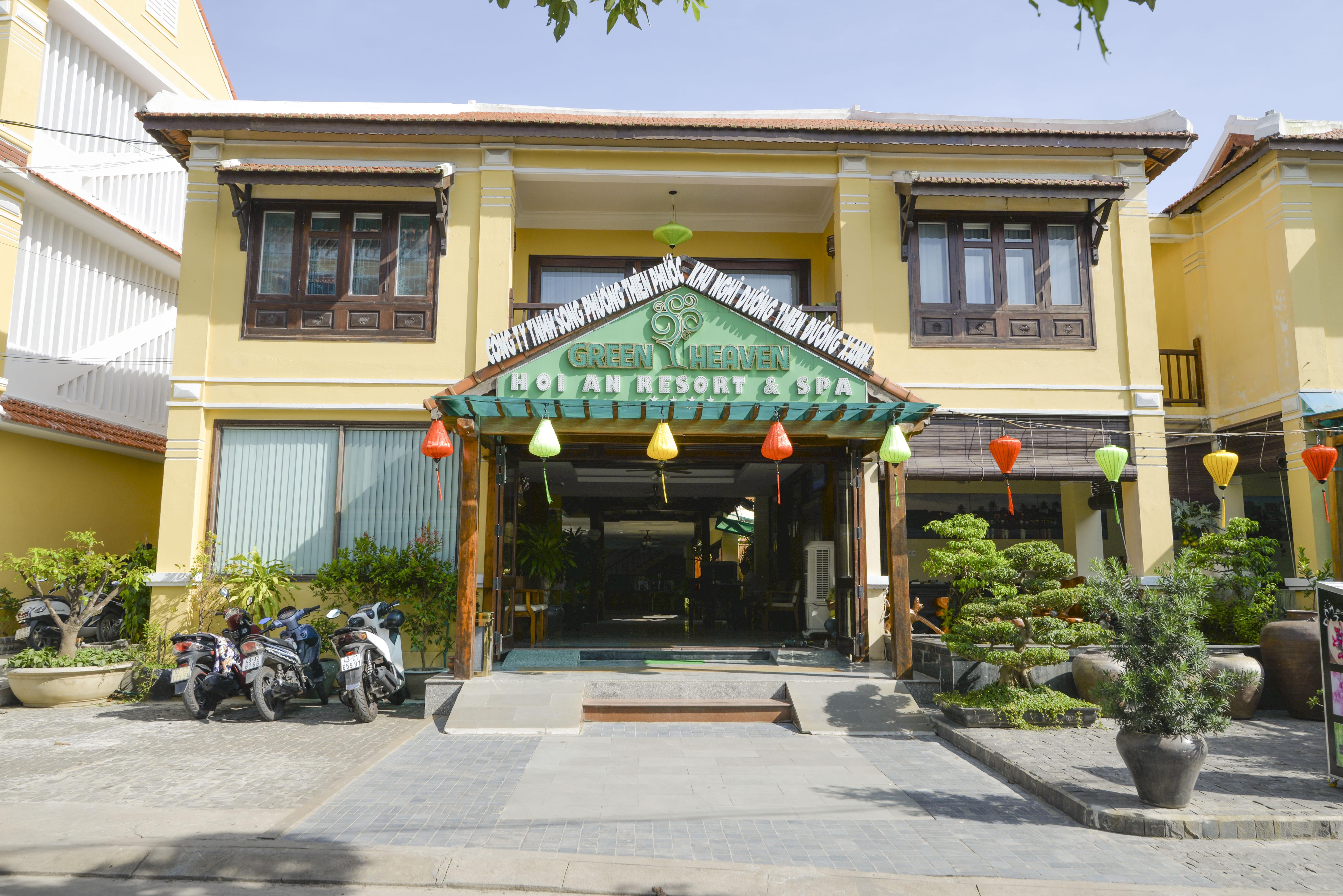Heaven And Khách sạn