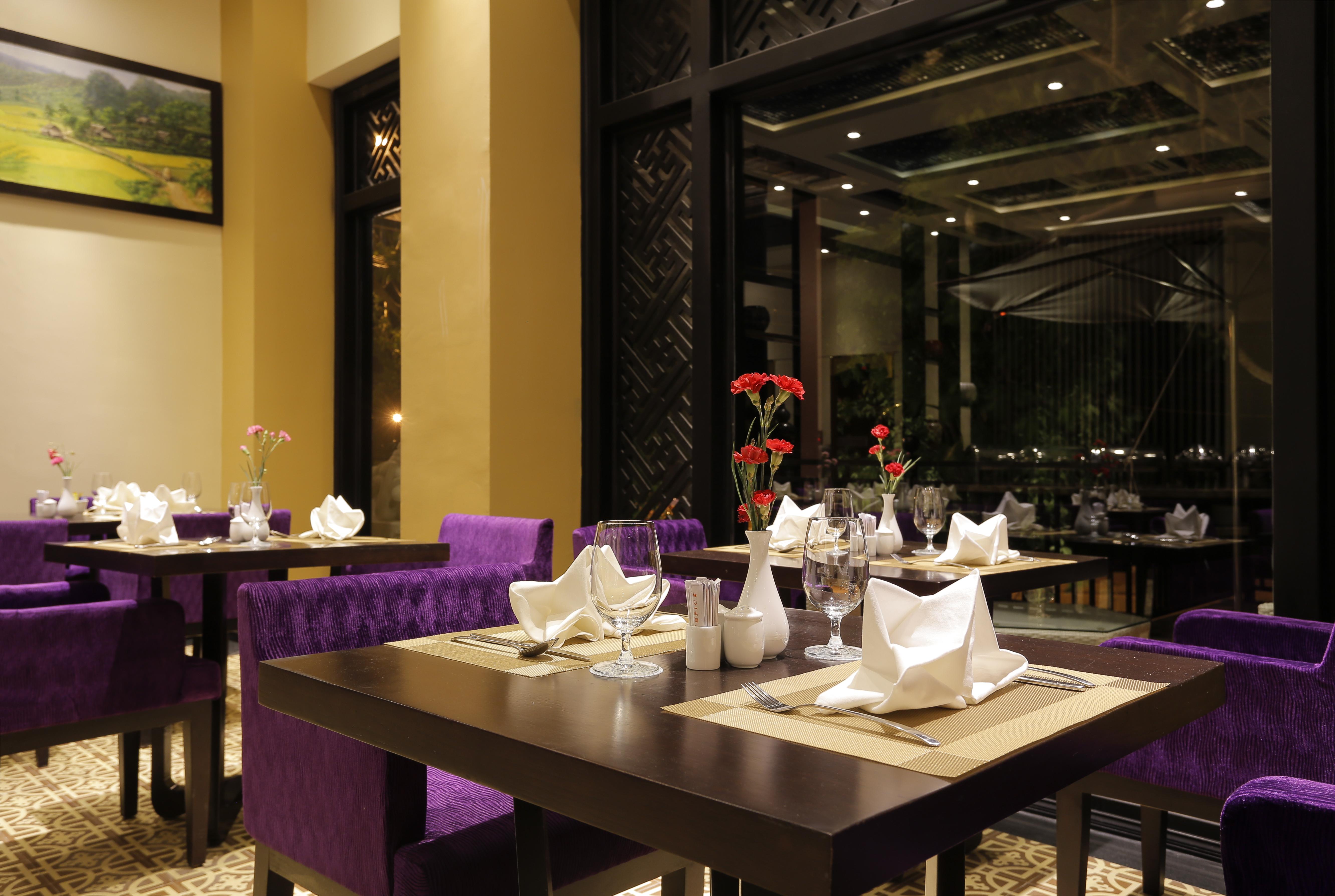 Hotel Royal Riverside & Hoi An