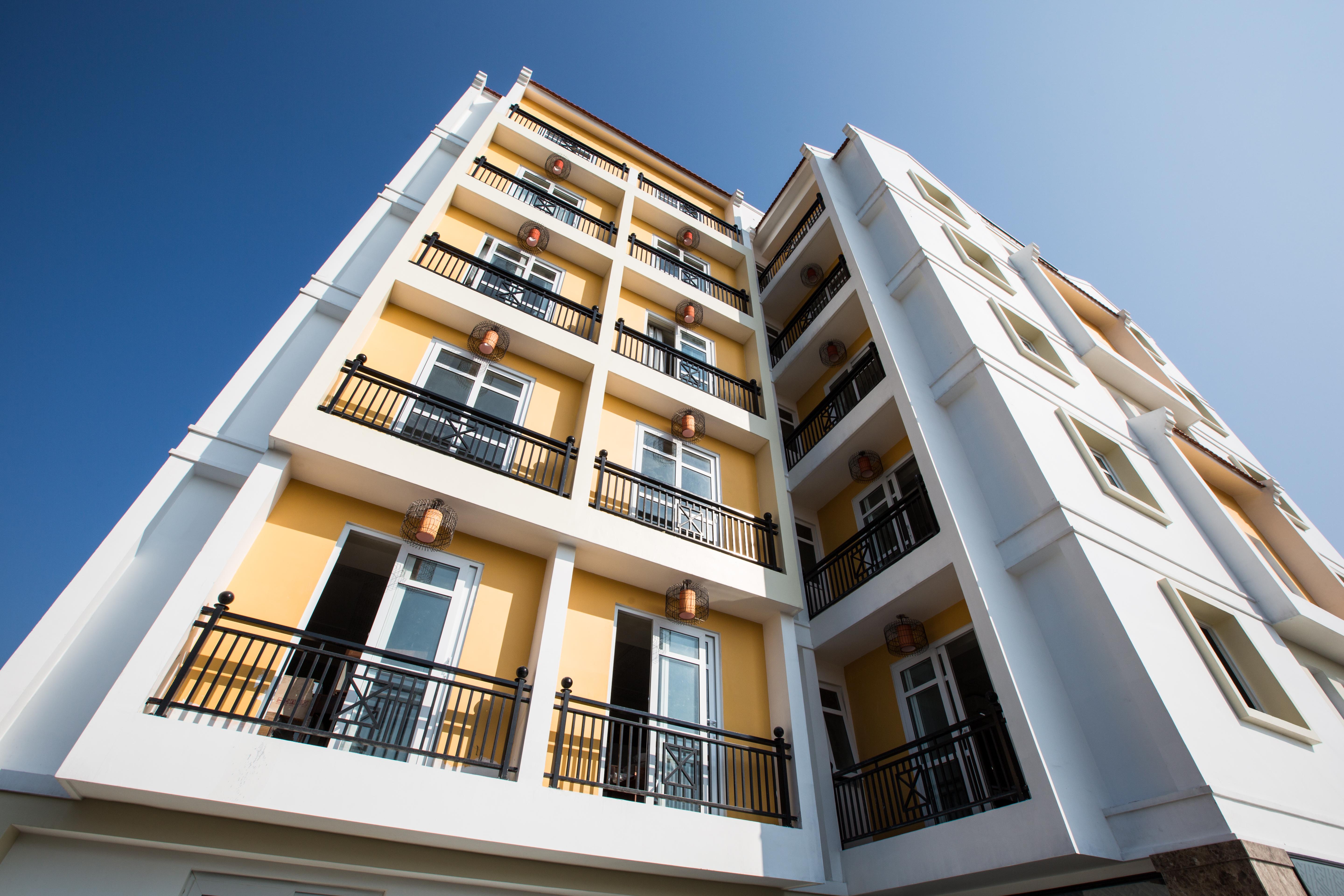 Royal Riverside & Hotel 4*