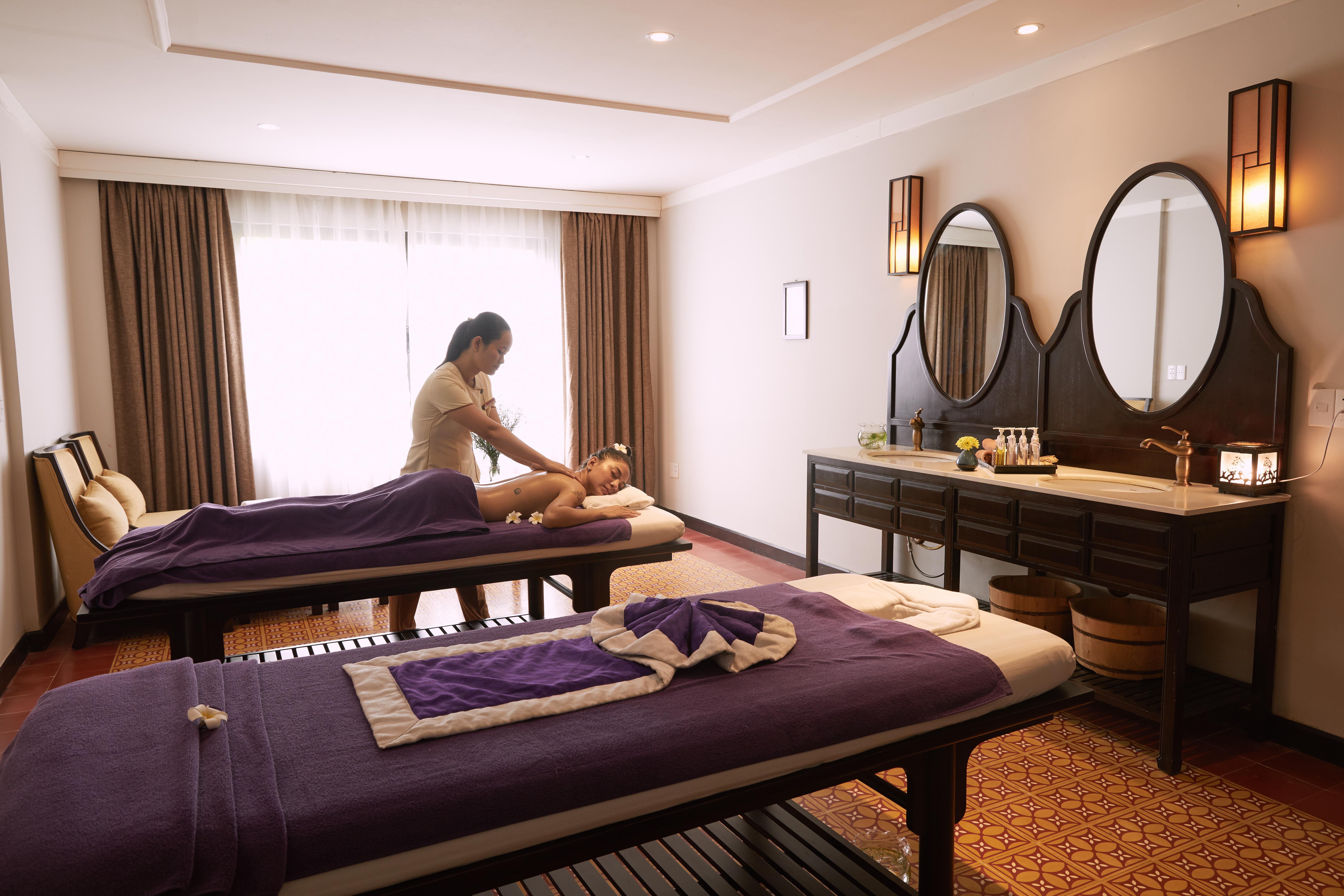 Boutique & 4*