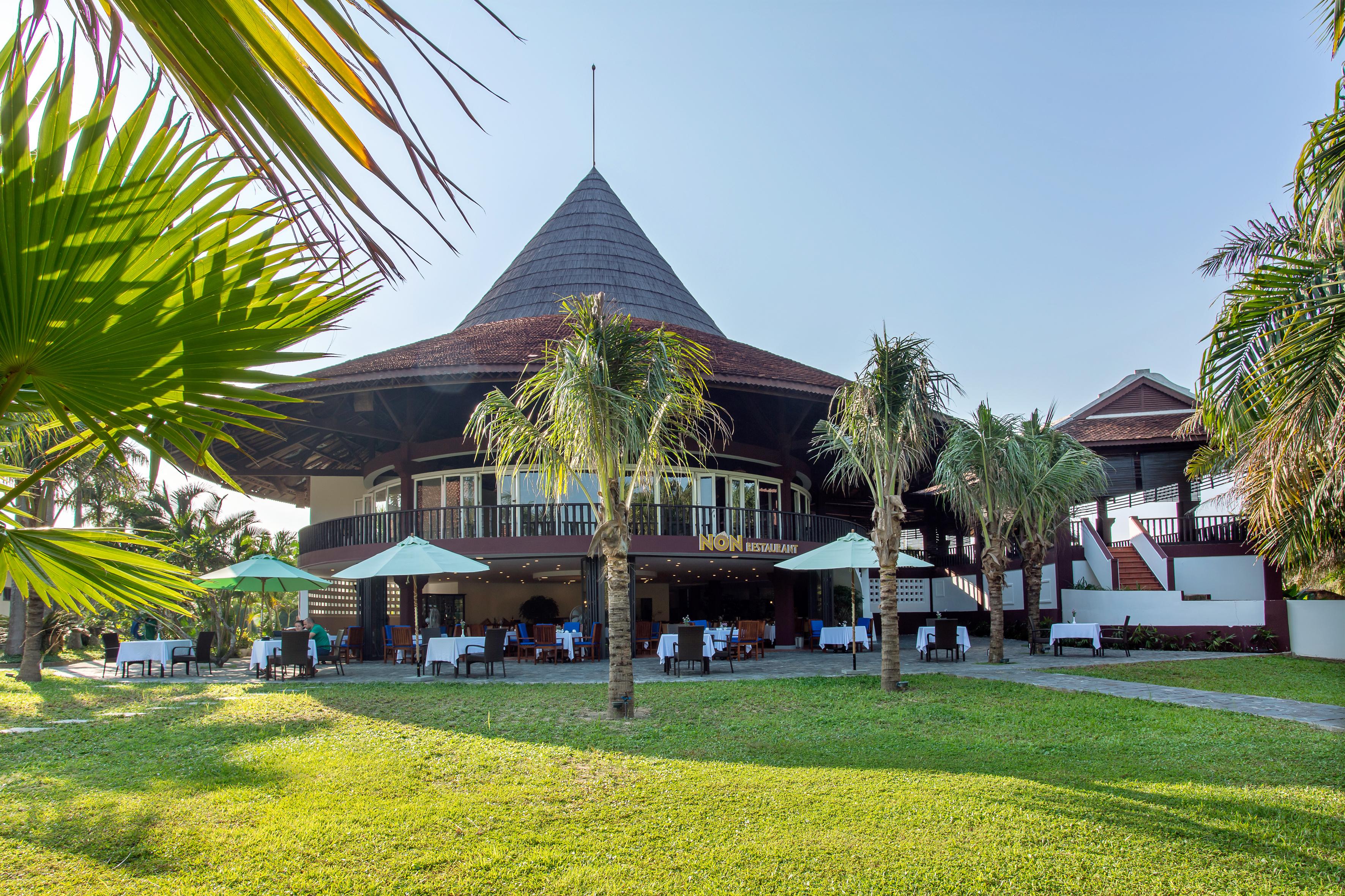 Tropical Resort