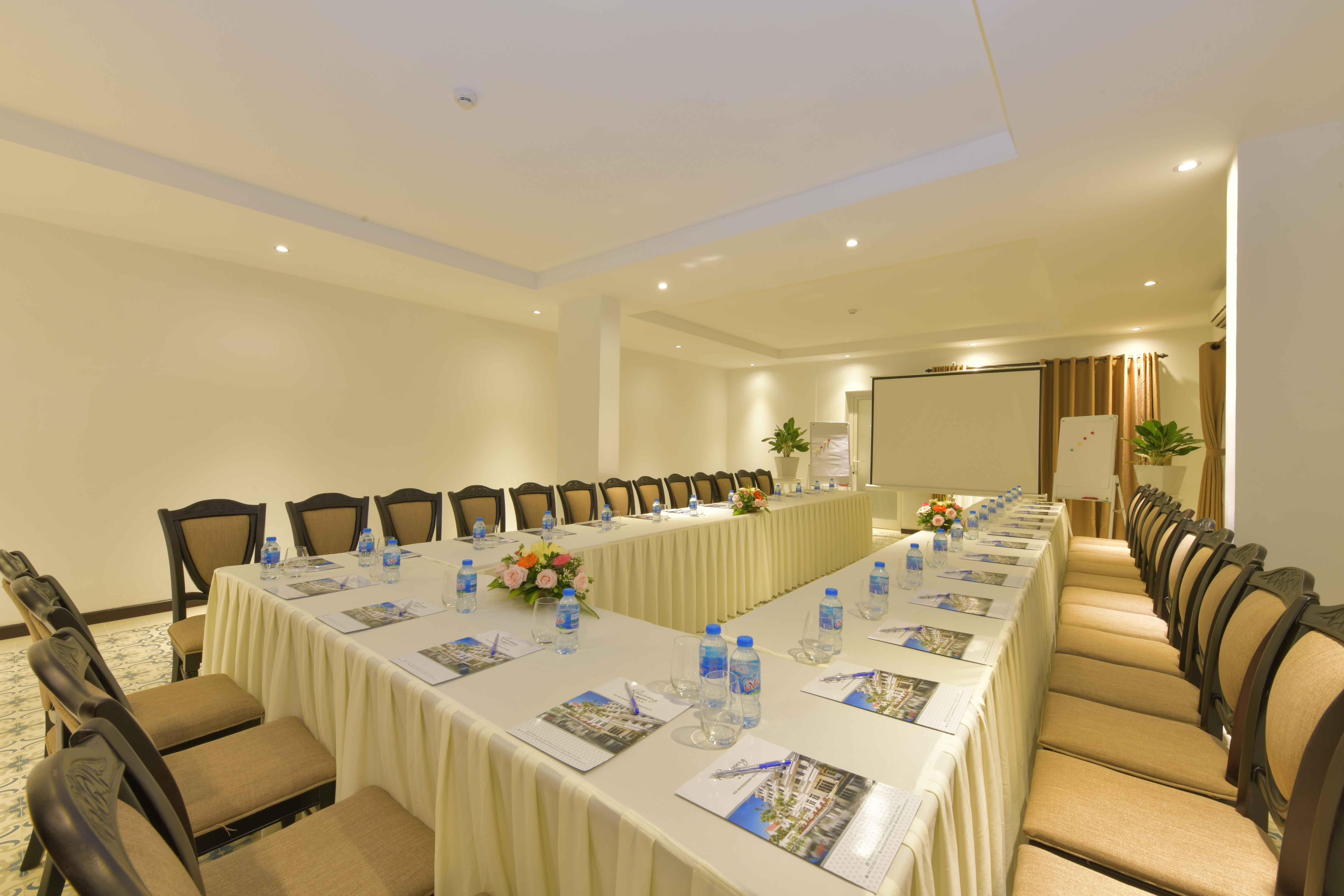 Rosemary Boutique & - A Peaceful Retreat Hotel Hoi An