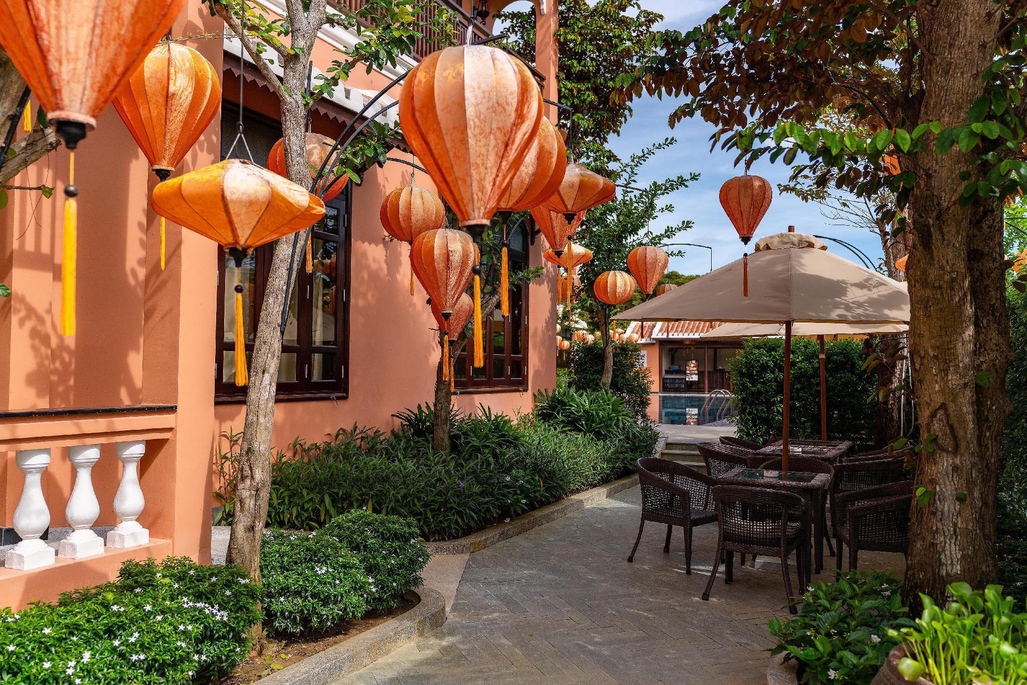 Allegro . A Little Luxury & Hotel 5*