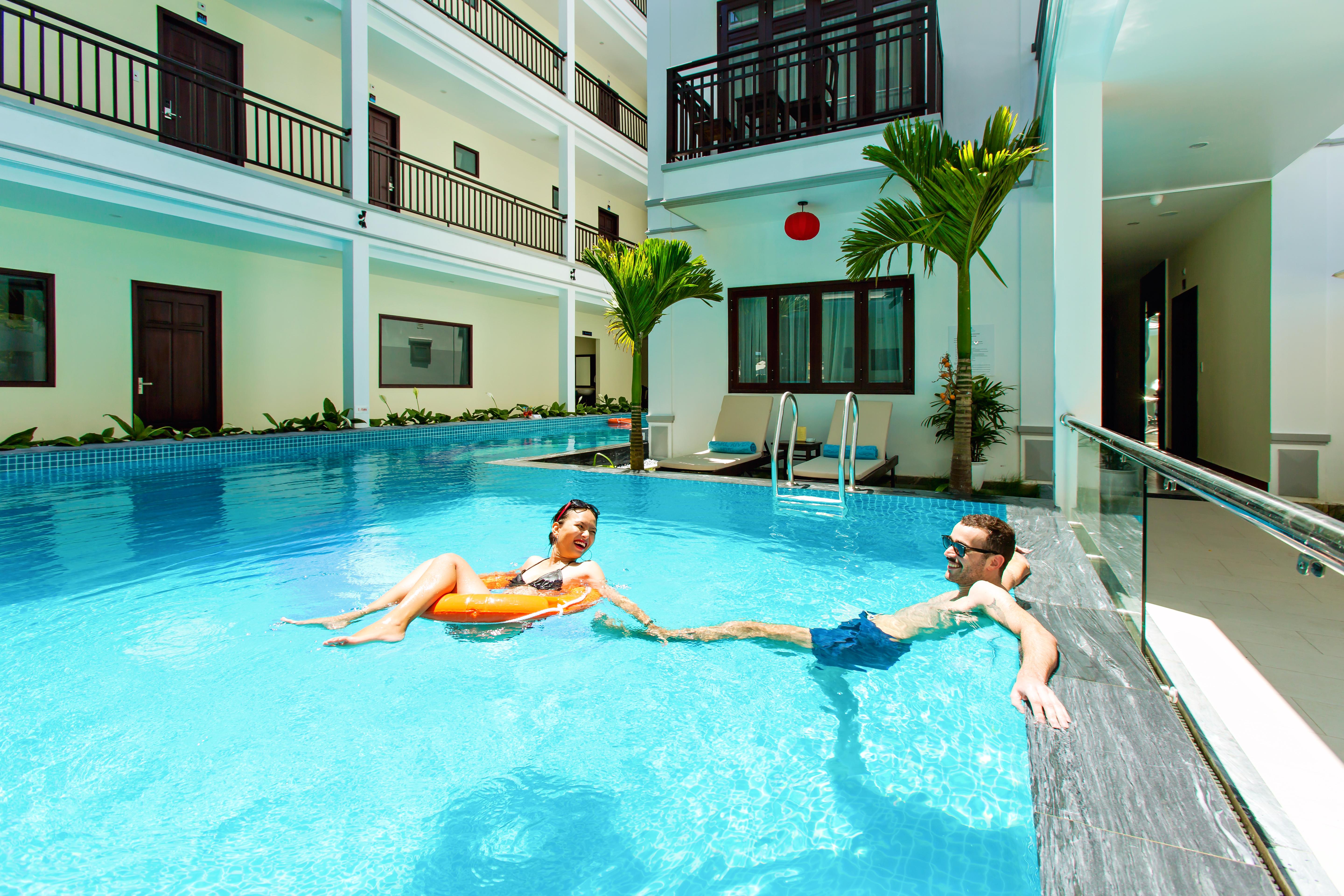 Pearl River & Hotel Hoi An
