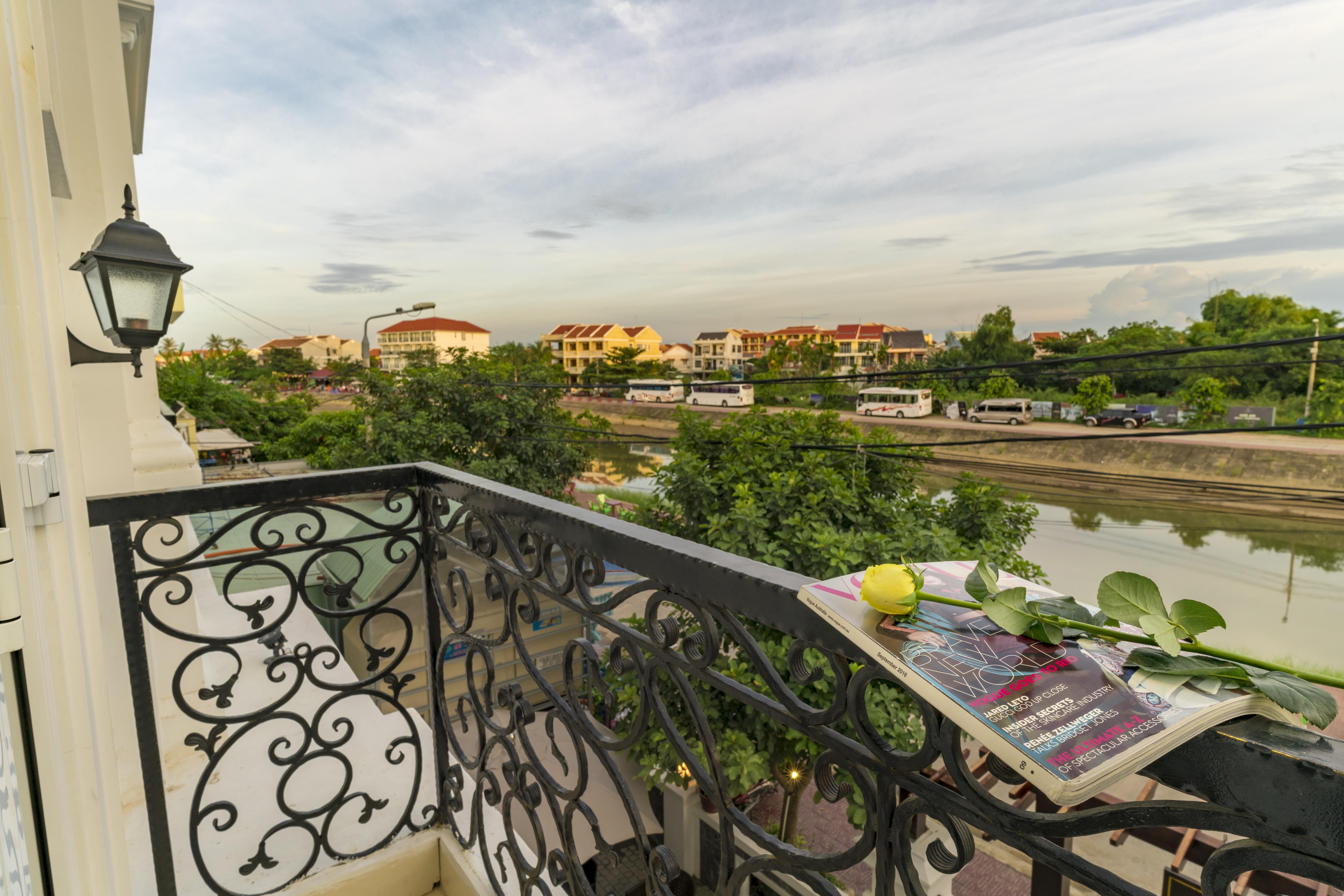Canal House 3* Hoi An