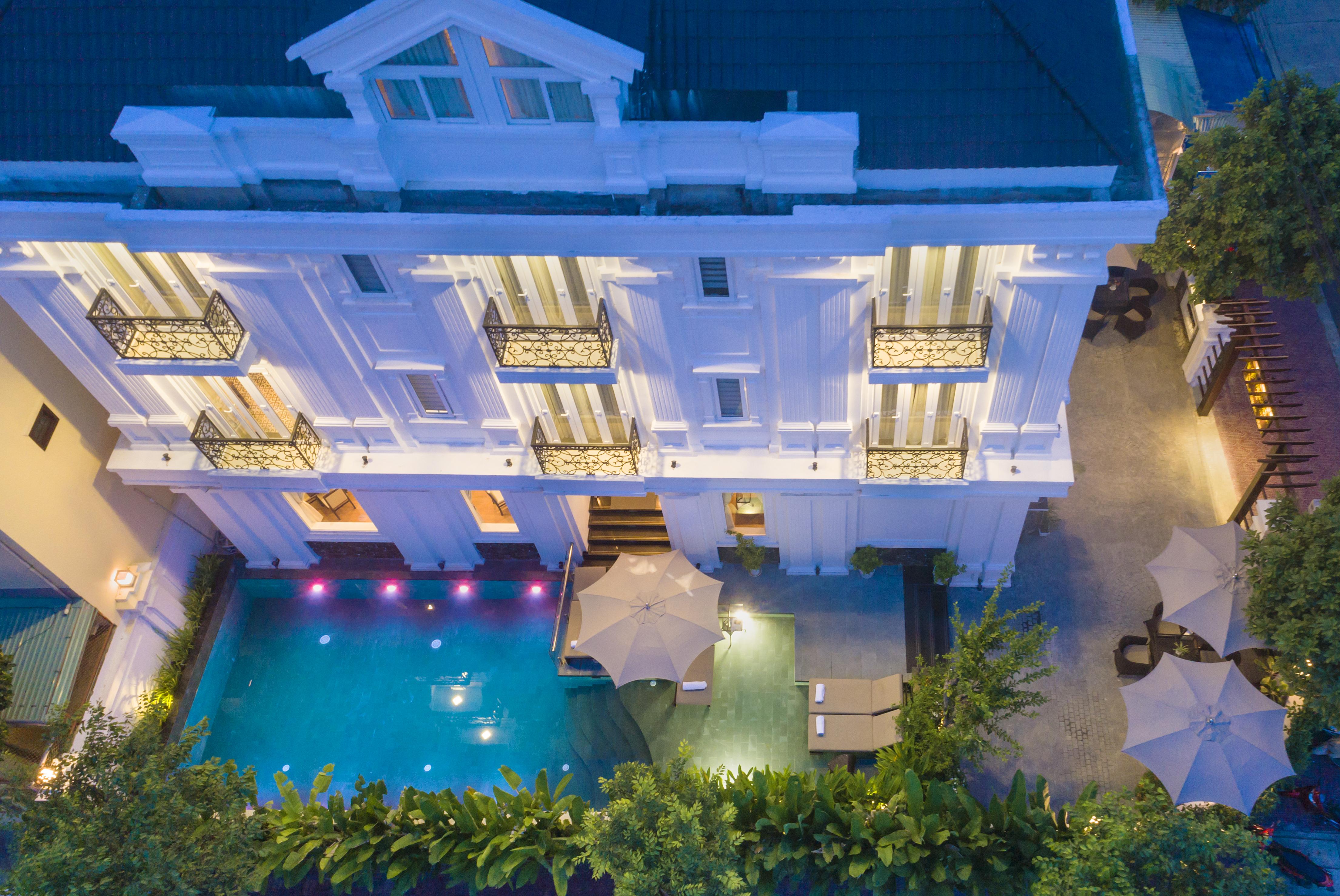 Hotel Canal House