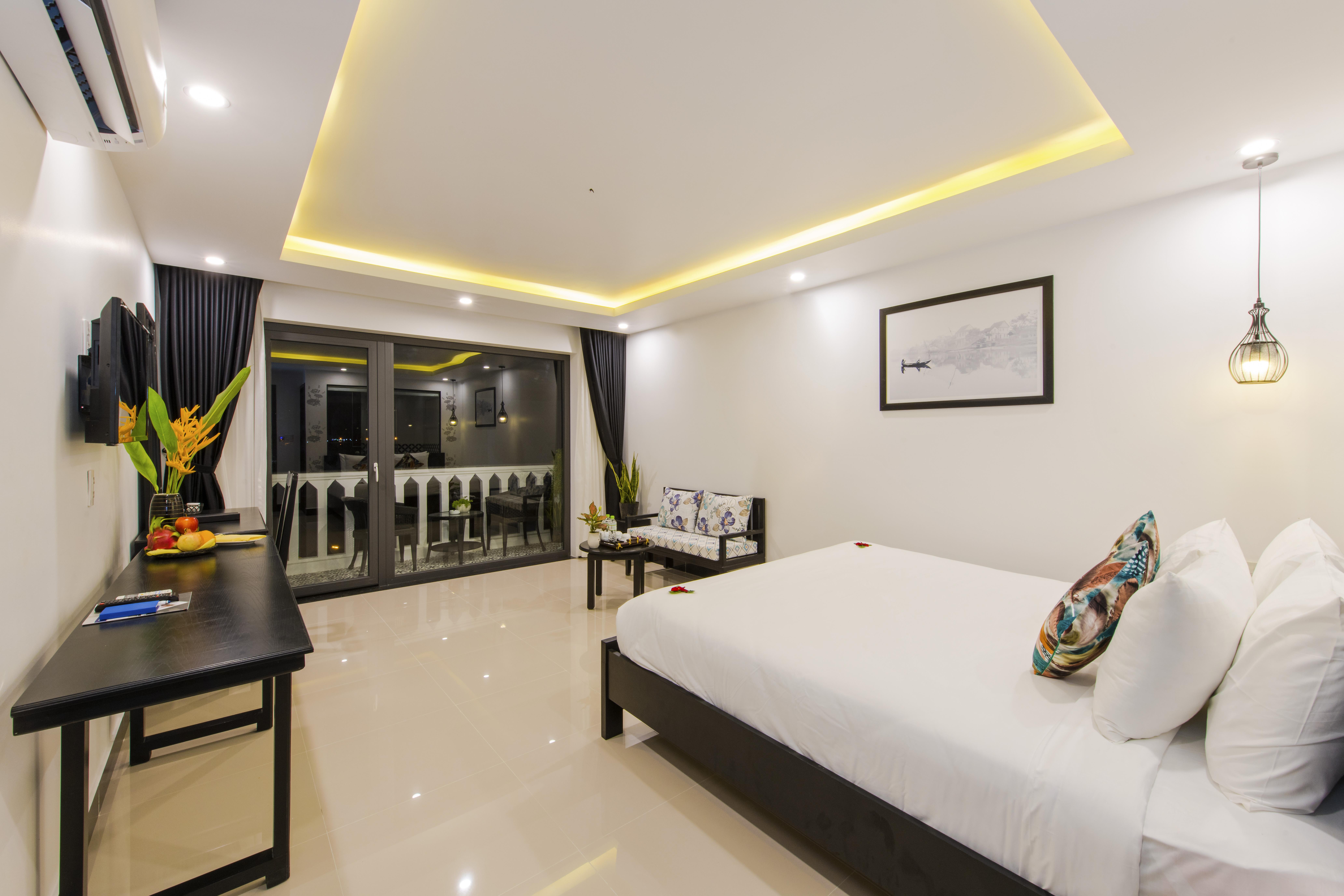 Hotel Gem Riverside 4*