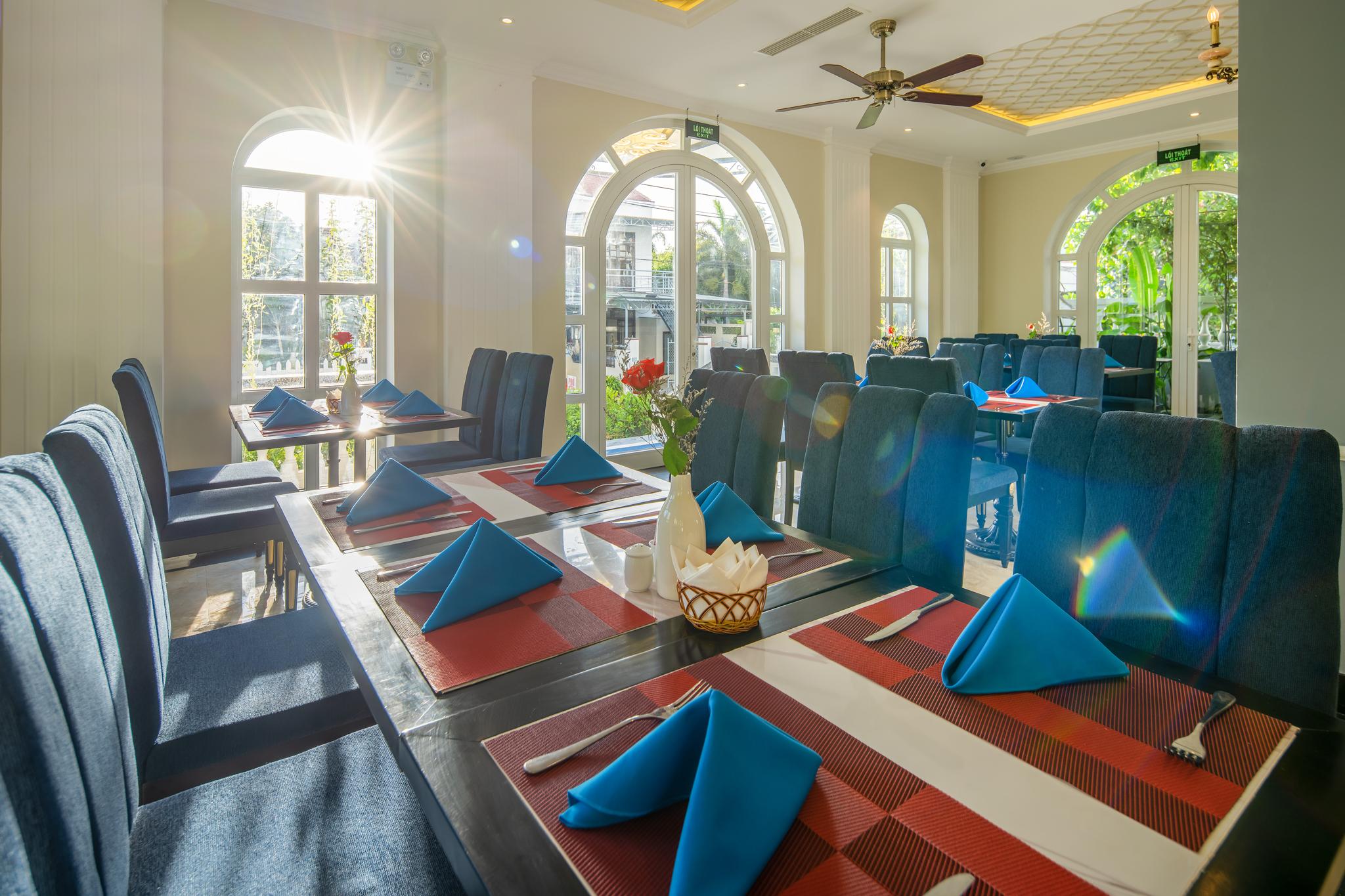 Blue Sky Boutique & Hotel