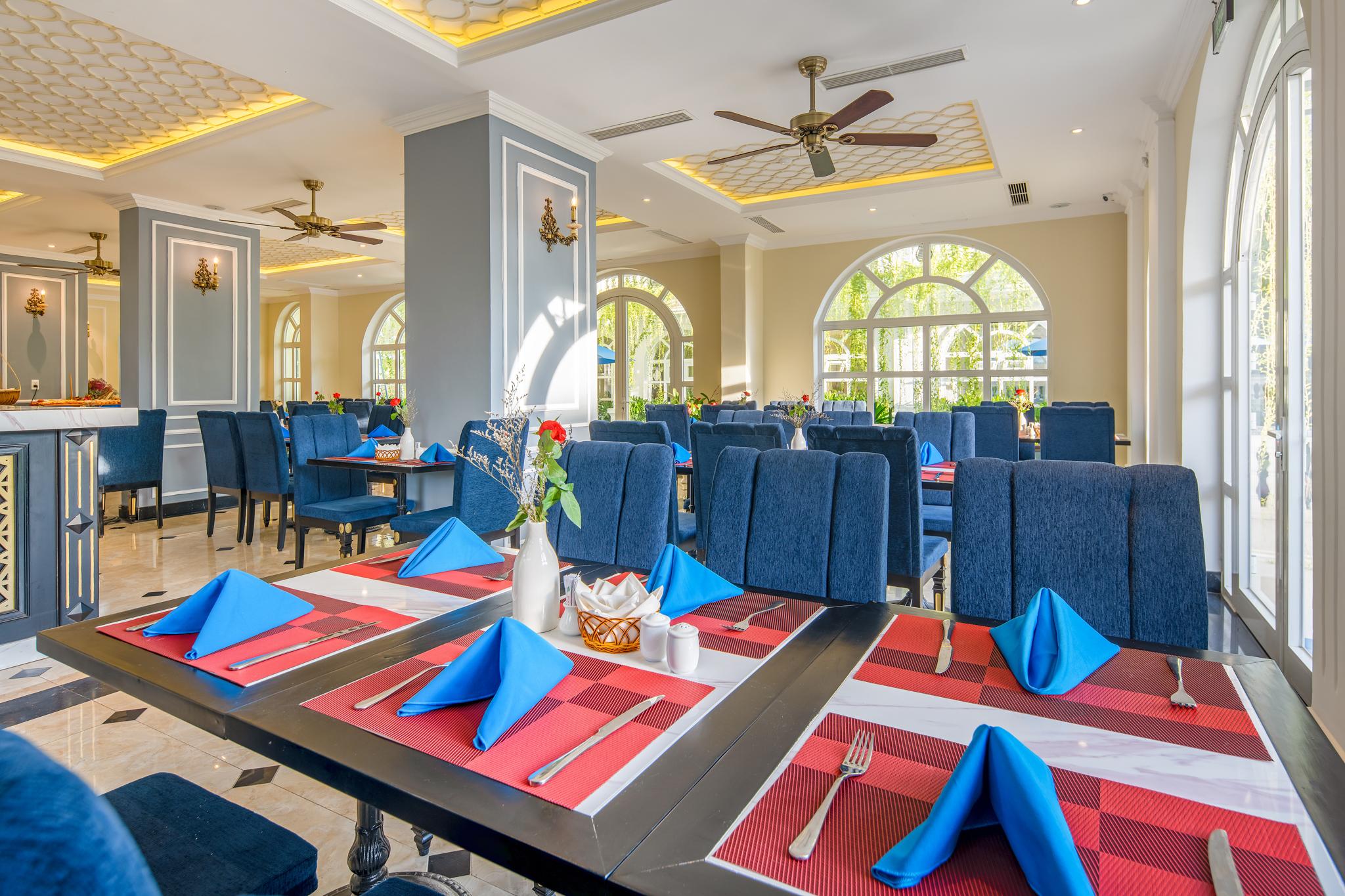 Blue Sky Boutique & Hoi An