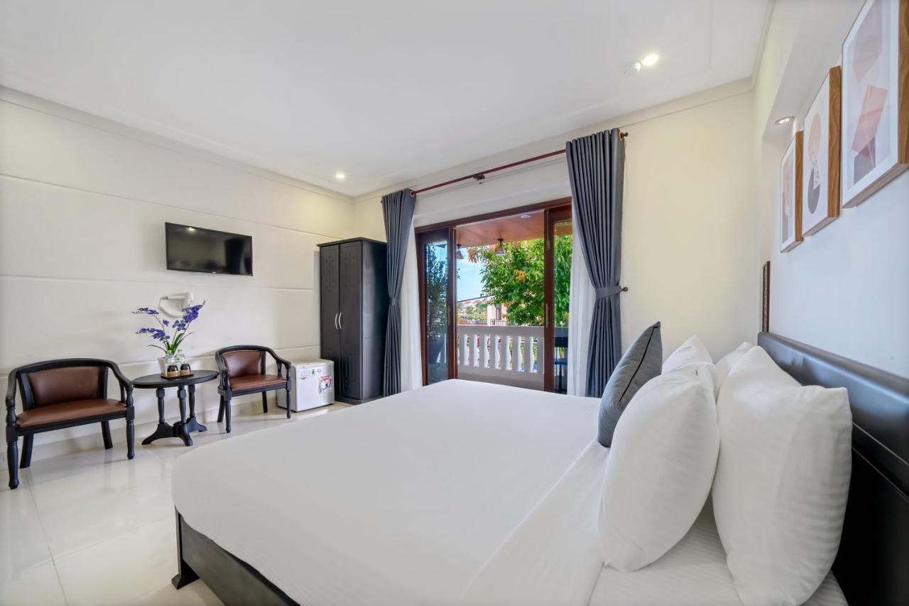 1 Stop Dory * Hoi An