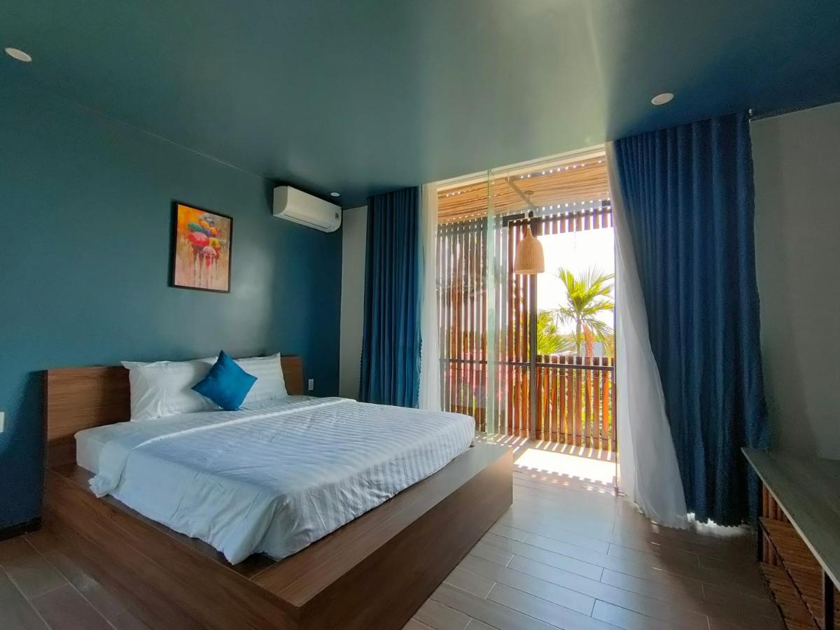 Nha Bong Hoi An